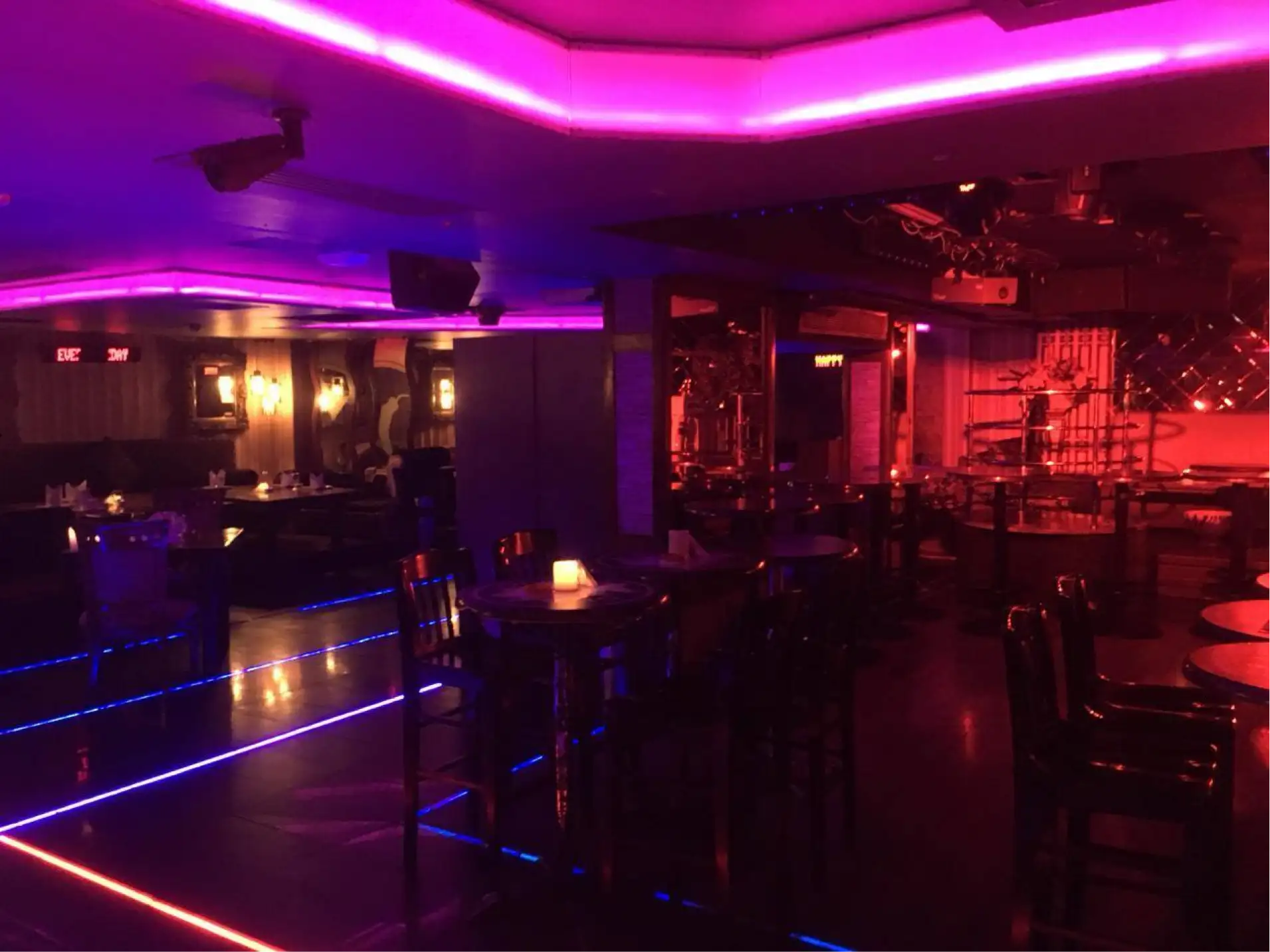 Its Mirchi - Ramee Royal Hotel, Dubai - gallery image 2