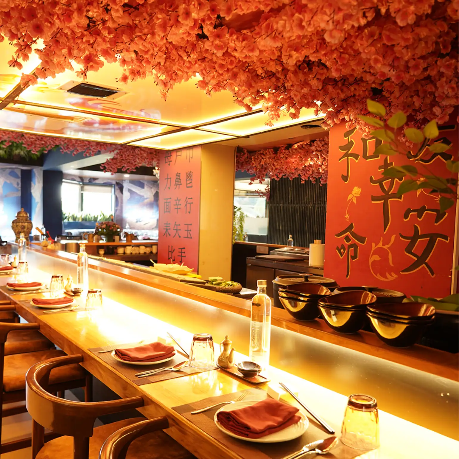 Nusara - Ramee Guestline Hotel, Juhu