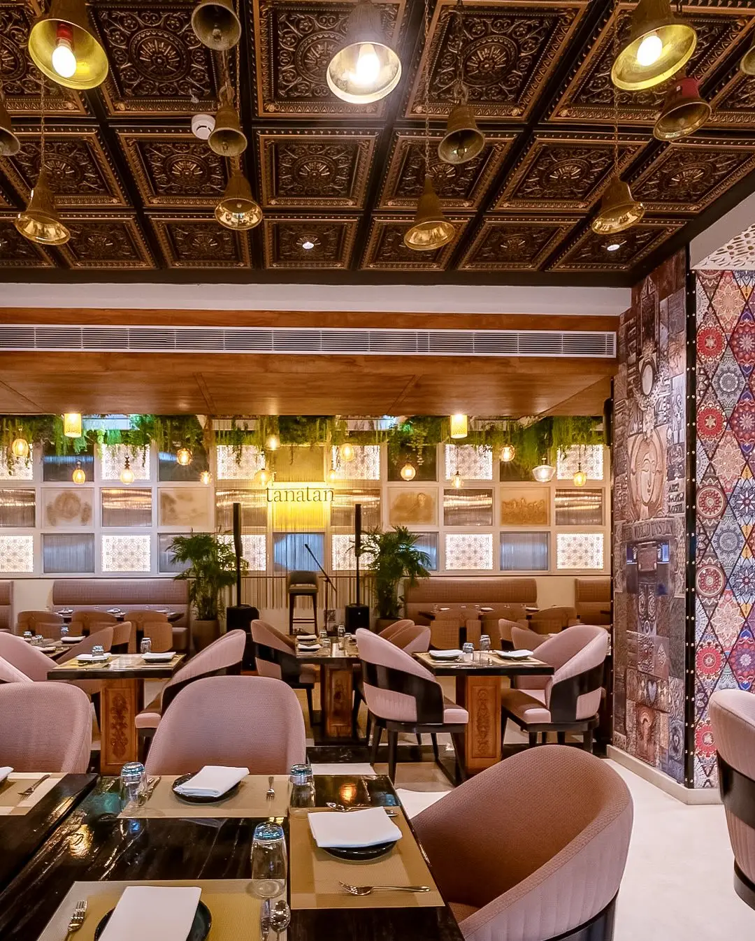 Tanatan - Ramee Tarang Hotel, Indore - gallery image 4